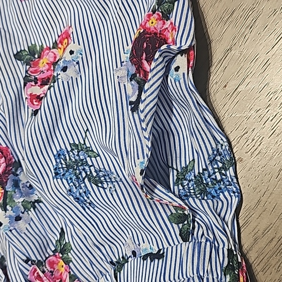 Bebop NWT Floral Romper Size Large - Picture 6 of 10